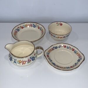Alfred Meakin Vintage England 18 karat gold border dinnerware set of 4